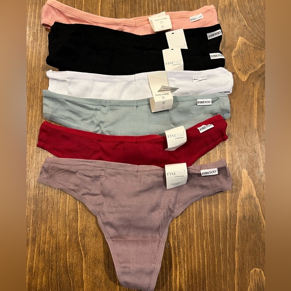 7 pairs of thong underwear - Picture 1 of 5